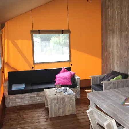 Veluwe Luxe Glamping In De Voor 6 Personen Ll94 Glamping *